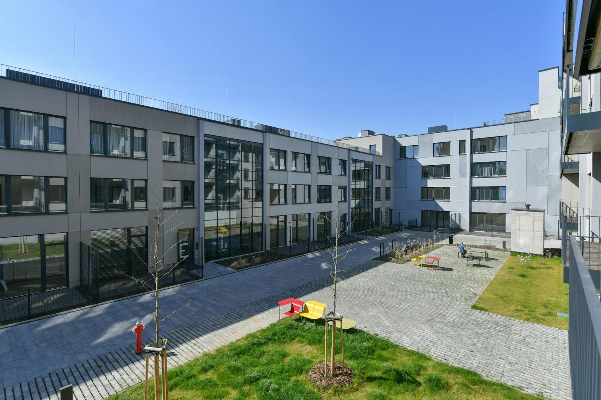 Jasminn Apartments Praga Exterior foto